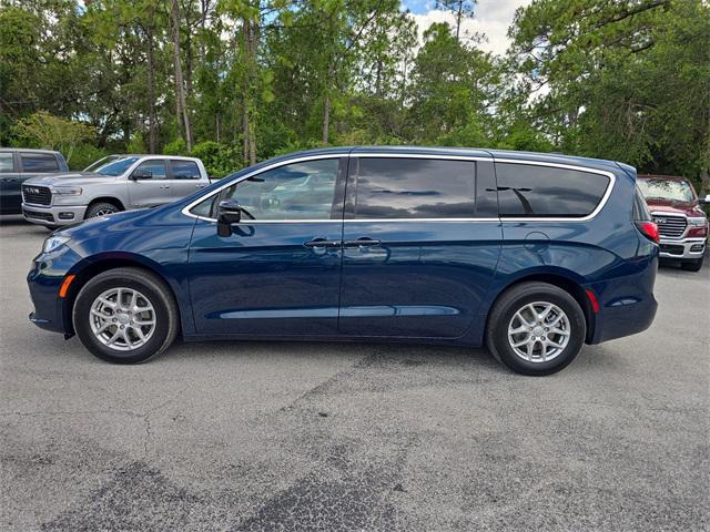used 2025 Chrysler Pacifica car, priced at $37,995