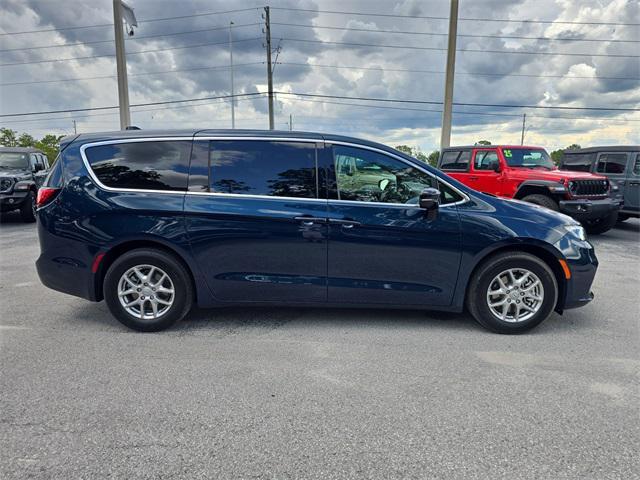 used 2025 Chrysler Pacifica car, priced at $37,995