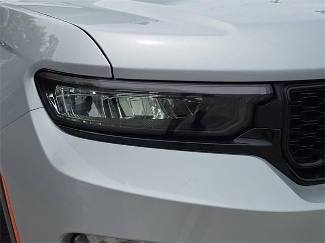 new 2025 Jeep Grand Cherokee car, priced at $41,017