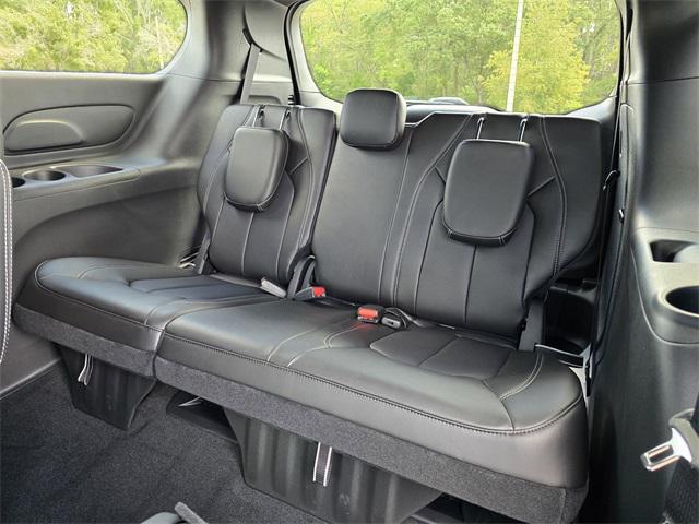 new 2026 Chrysler Pacifica car, priced at $35,492