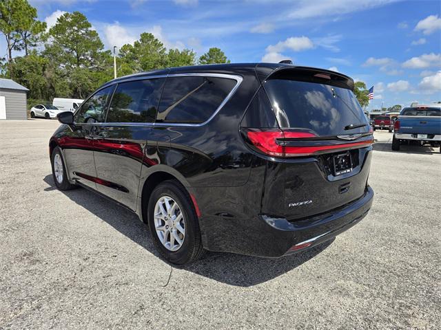 new 2026 Chrysler Pacifica car, priced at $35,492