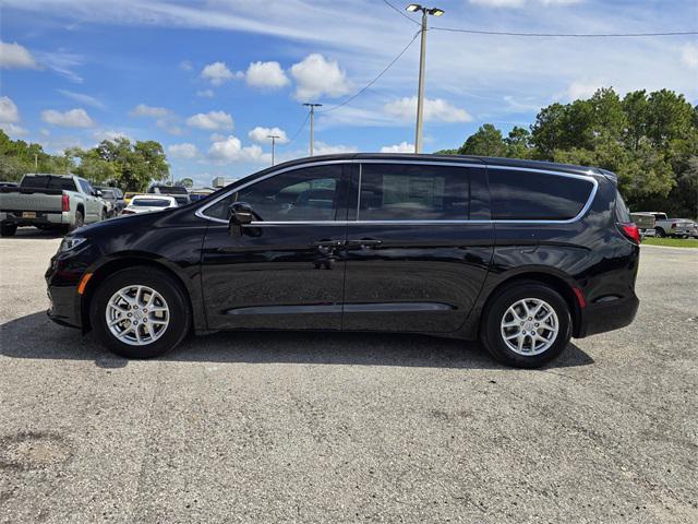 new 2026 Chrysler Pacifica car, priced at $35,492