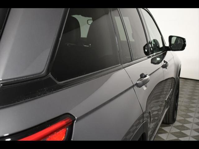 used 2023 Jeep Grand Cherokee car, priced at $33,989