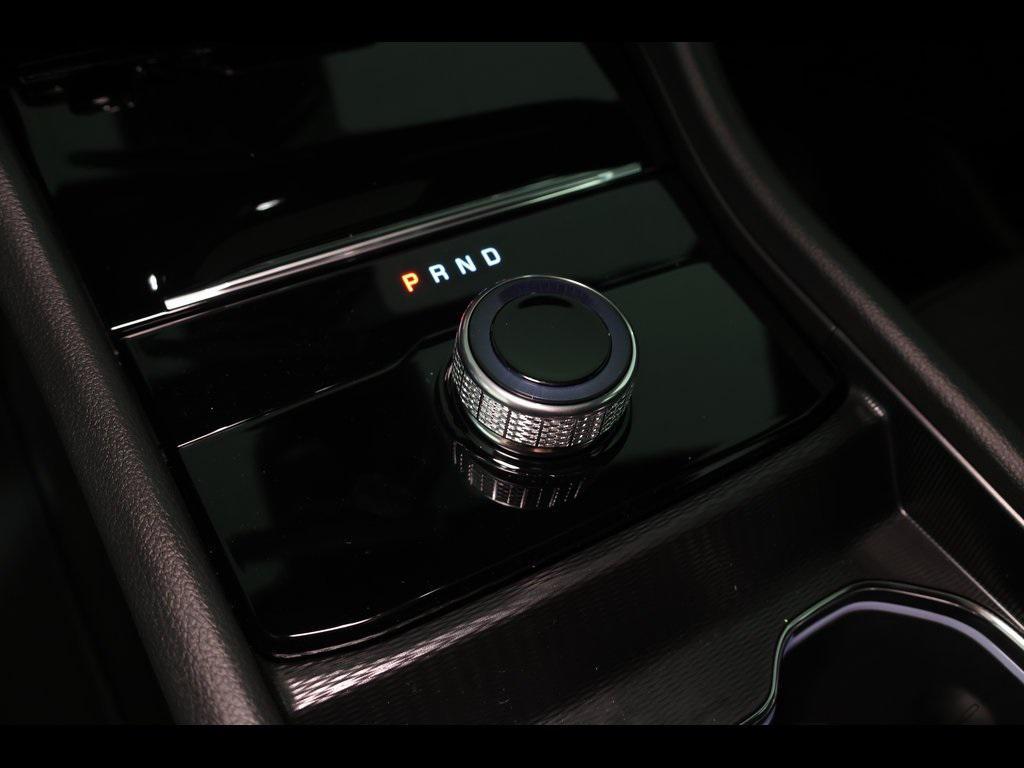 new 2025 Jeep Grand Cherokee car, priced at $46,813