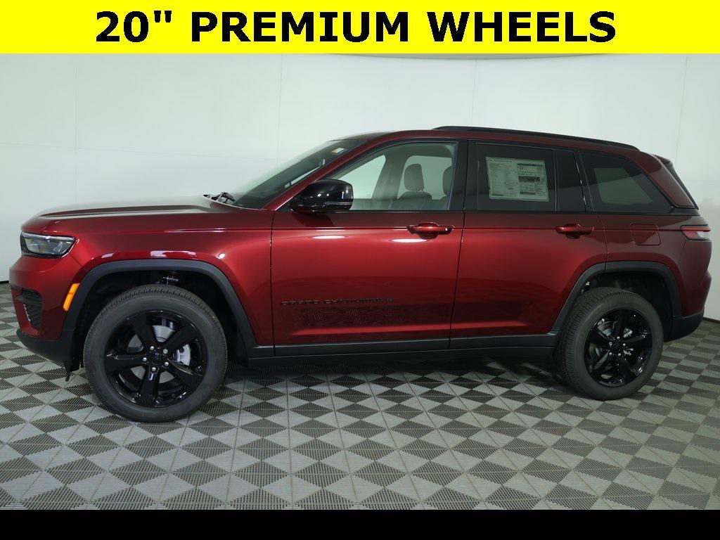 new 2025 Jeep Grand Cherokee car, priced at $46,813