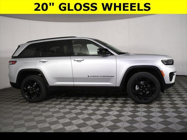 new 2025 Jeep Grand Cherokee car, priced at $44,675