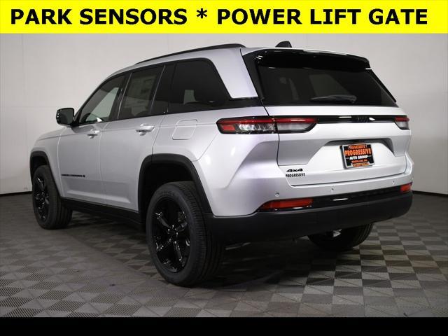 new 2025 Jeep Grand Cherokee car, priced at $42,999