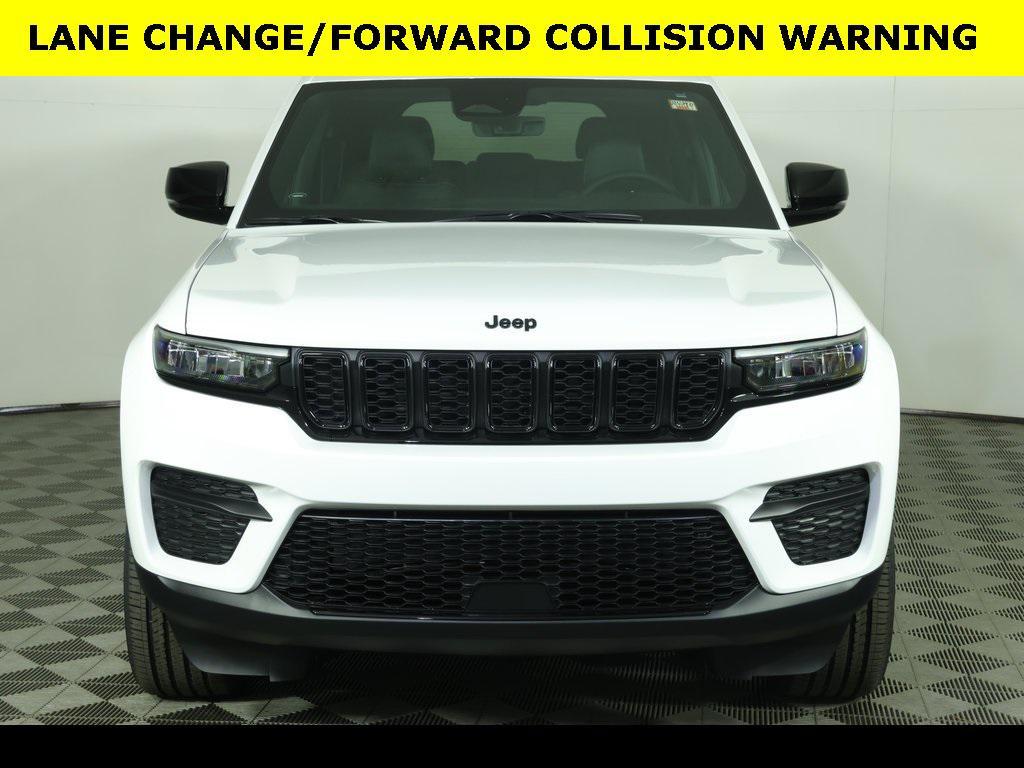 new 2025 Jeep Grand Cherokee car, priced at $44,131