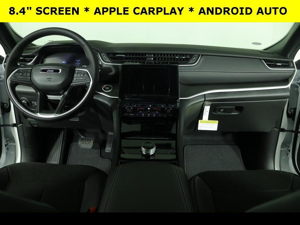 new 2025 Jeep Grand Cherokee car, priced at $44,131