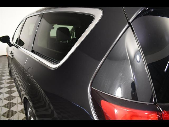 used 2024 Chrysler Pacifica car, priced at $33,838