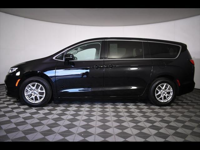 used 2024 Chrysler Pacifica car, priced at $33,838