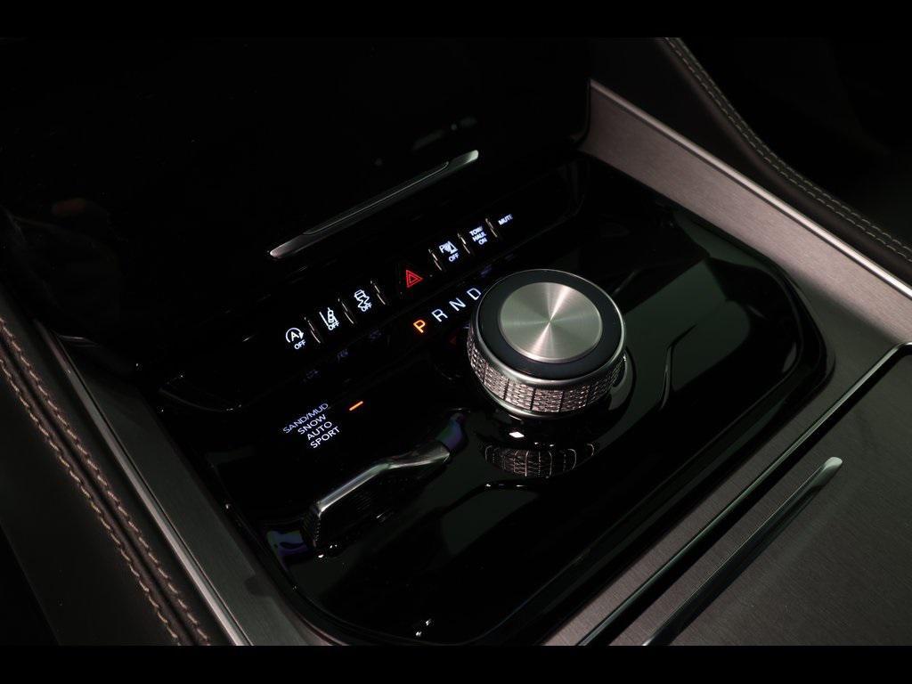 new 2025 Jeep Wagoneer car, priced at $58,940
