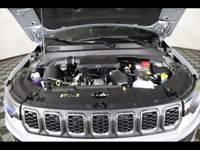new 2025 Jeep Compass car, priced at $29,090