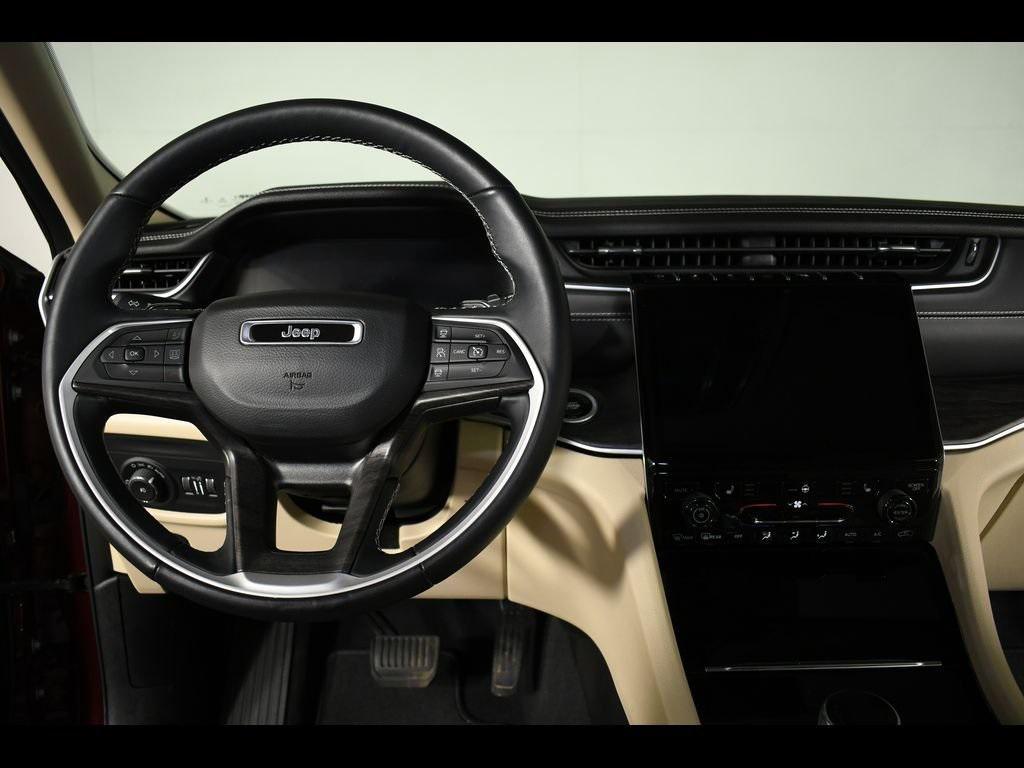 used 2022 Jeep Grand Cherokee car, priced at $33,681