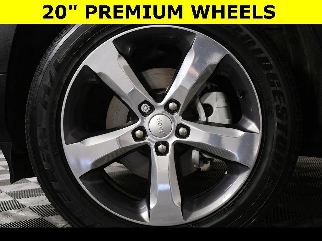 used 2022 Jeep Grand Cherokee car, priced at $33,681
