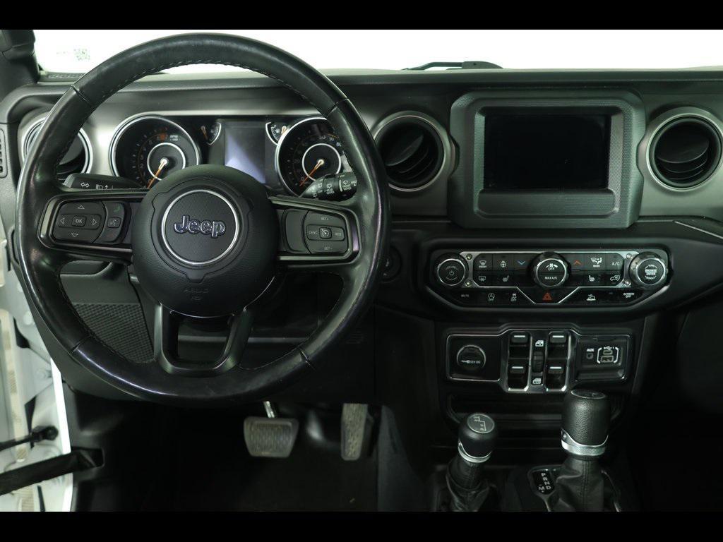 used 2022 Jeep Wrangler Unlimited car, priced at $27,208