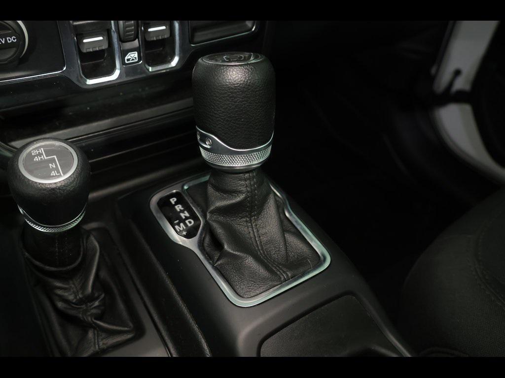 used 2022 Jeep Wrangler Unlimited car, priced at $27,208