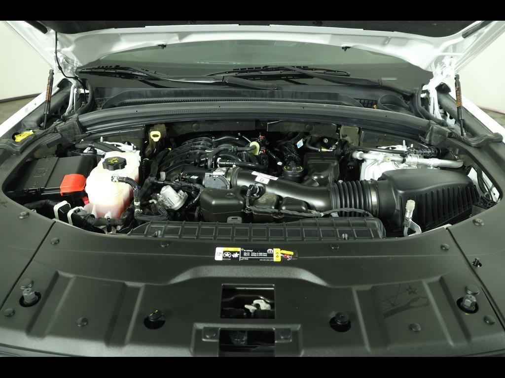 used 2023 Jeep Grand Cherokee car, priced at $31,892