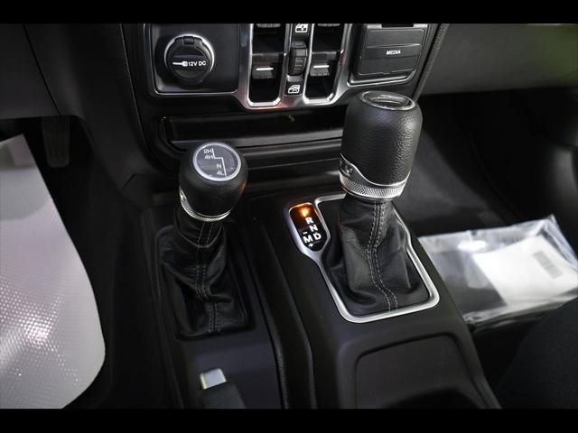 new 2025 Jeep Gladiator car, priced at $40,650