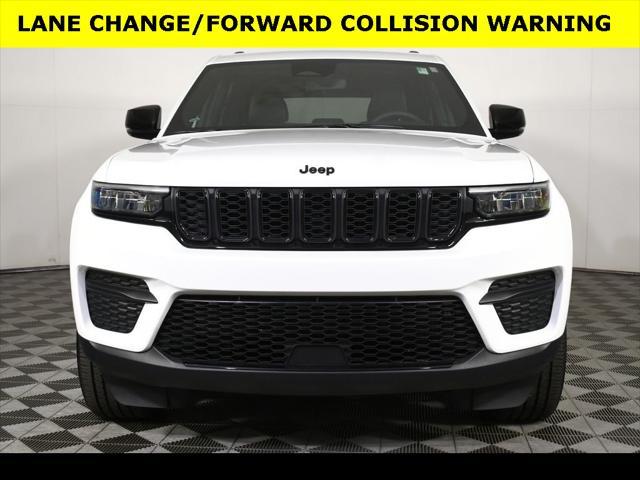 used 2024 Jeep Grand Cherokee car, priced at $34,989