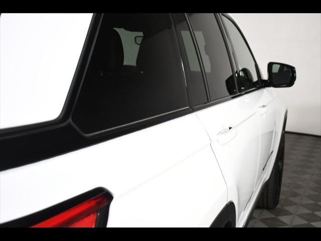 used 2024 Jeep Grand Cherokee car, priced at $34,989