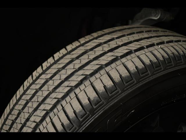 used 2023 Jeep Grand Cherokee car, priced at $35,925