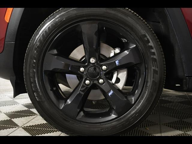 used 2023 Jeep Grand Cherokee car, priced at $35,925