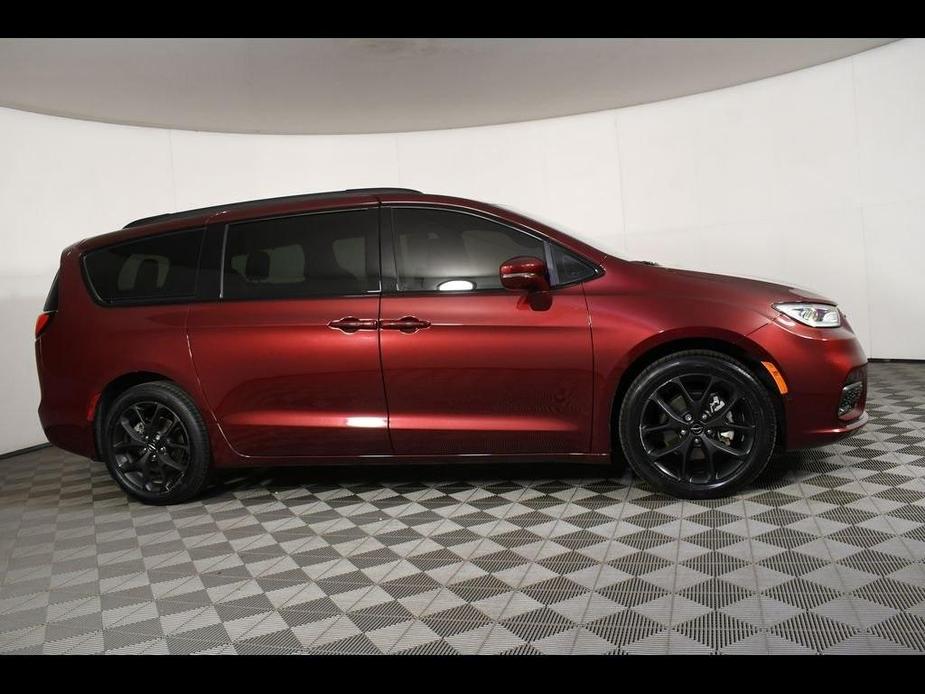 used 2021 Chrysler Pacifica car, priced at $29,250