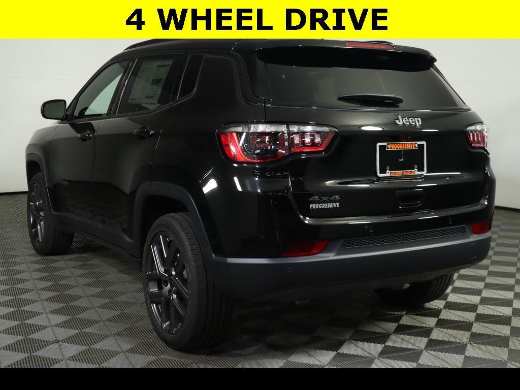new 2025 Jeep Compass car, priced at $32,999