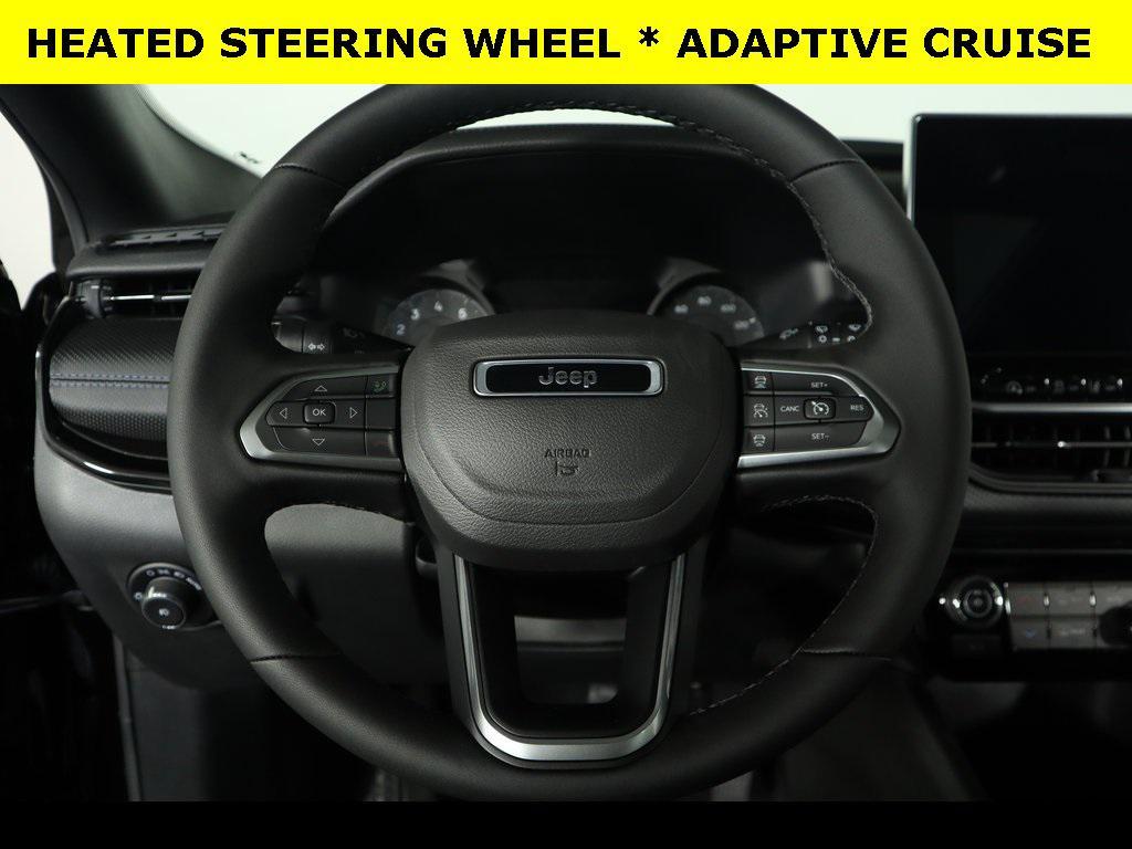 new 2025 Jeep Compass car, priced at $32,999