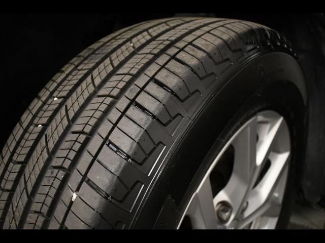 used 2023 Jeep Grand Cherokee car, priced at $39,595