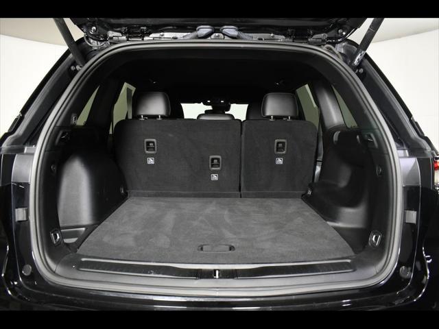 used 2023 Jeep Grand Cherokee car, priced at $35,375