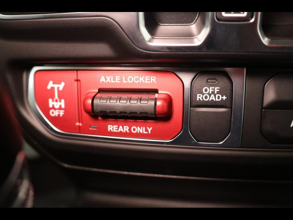new 2025 Jeep Wrangler car, priced at $50,382
