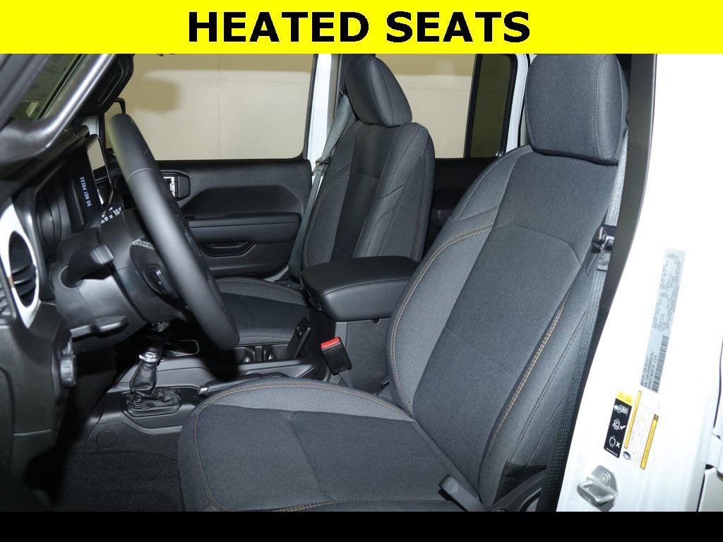 new 2025 Jeep Wrangler car, priced at $49,846