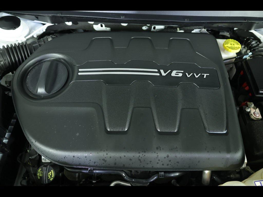 used 2021 Jeep Cherokee car, priced at $21,763