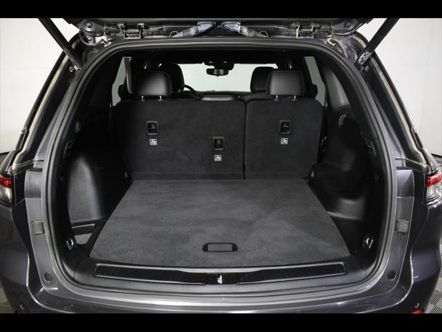 used 2023 Jeep Grand Cherokee car, priced at $34,462