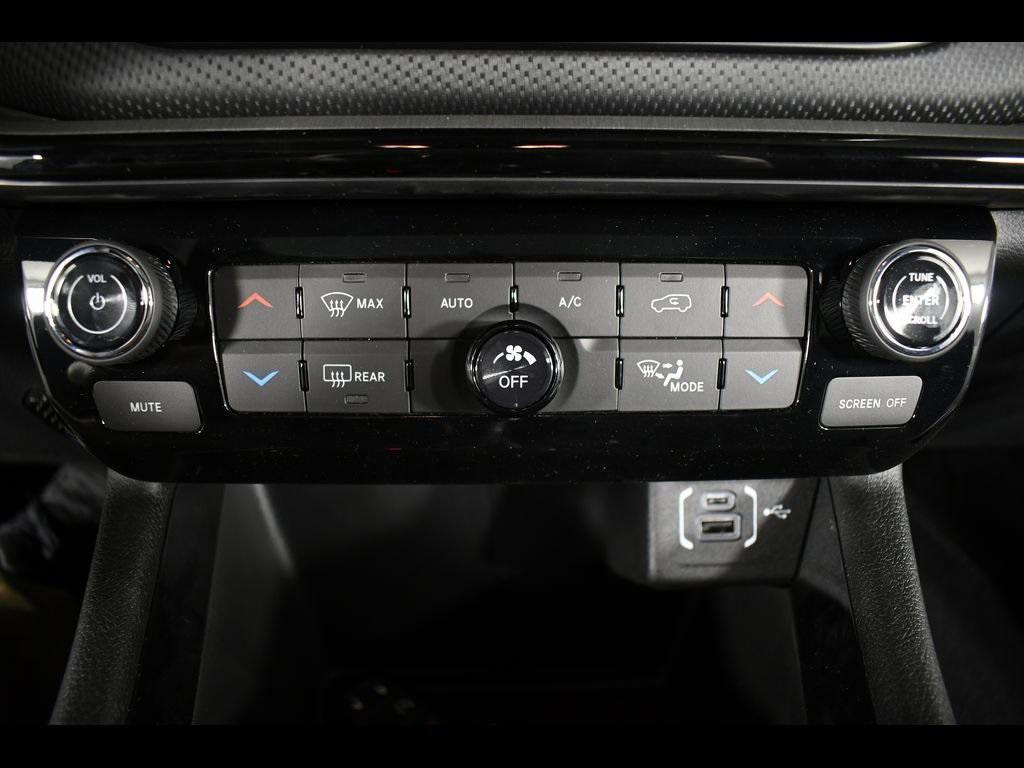 new 2025 Jeep Compass car, priced at $28,999