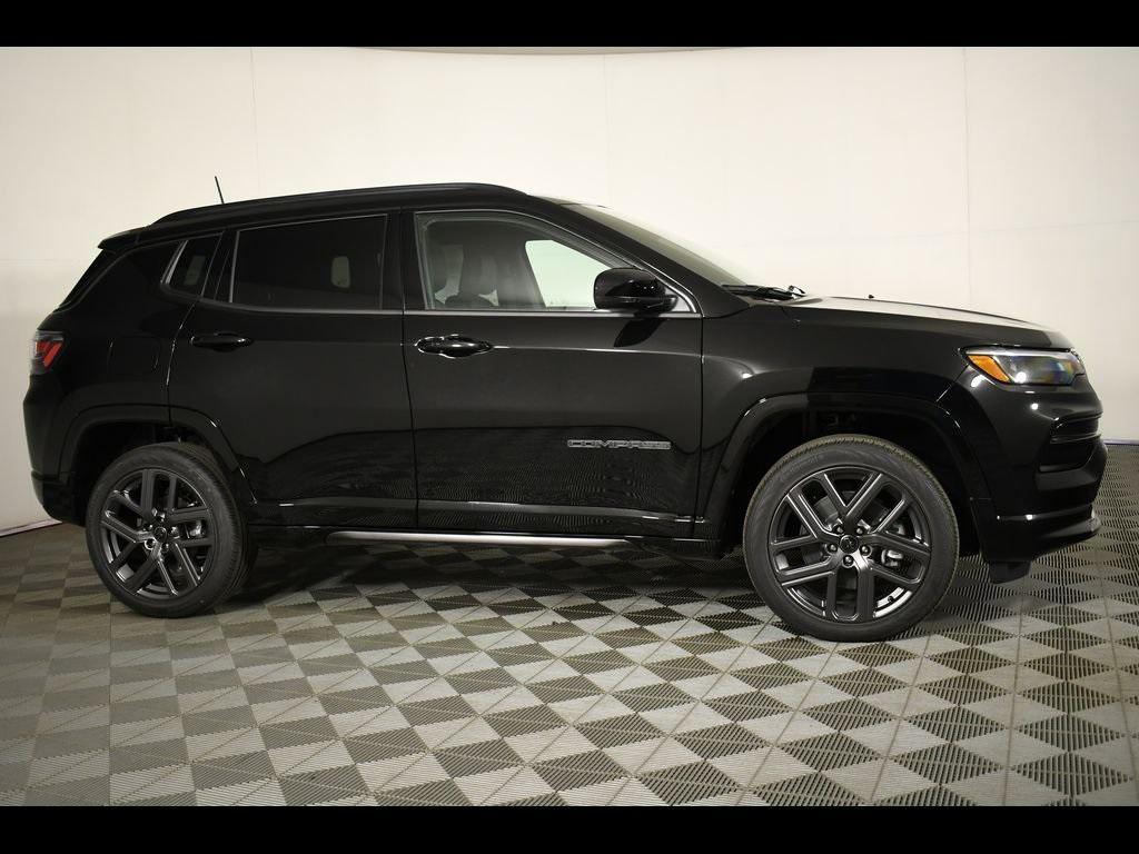 new 2025 Jeep Compass car, priced at $28,999