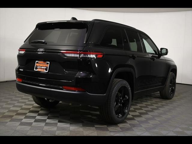 new 2025 Jeep Grand Cherokee car, priced at $50,035