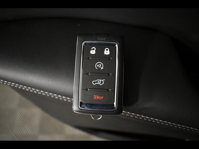 new 2025 Jeep Grand Cherokee car, priced at $48,959