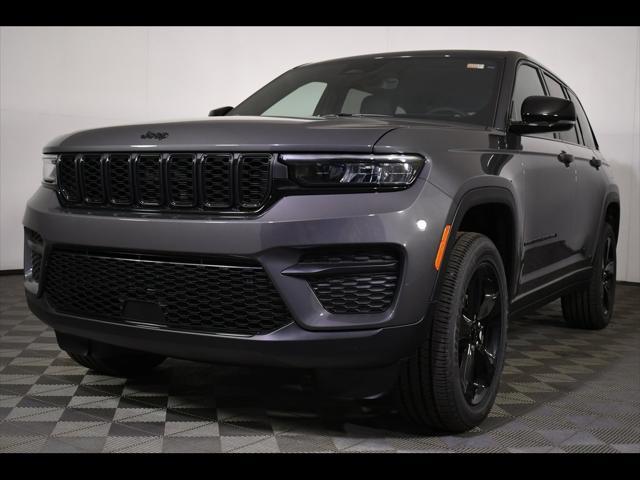 new 2025 Jeep Grand Cherokee car, priced at $48,959