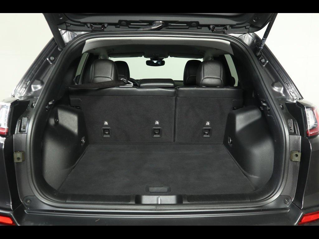 used 2022 Jeep Cherokee car, priced at $21,725