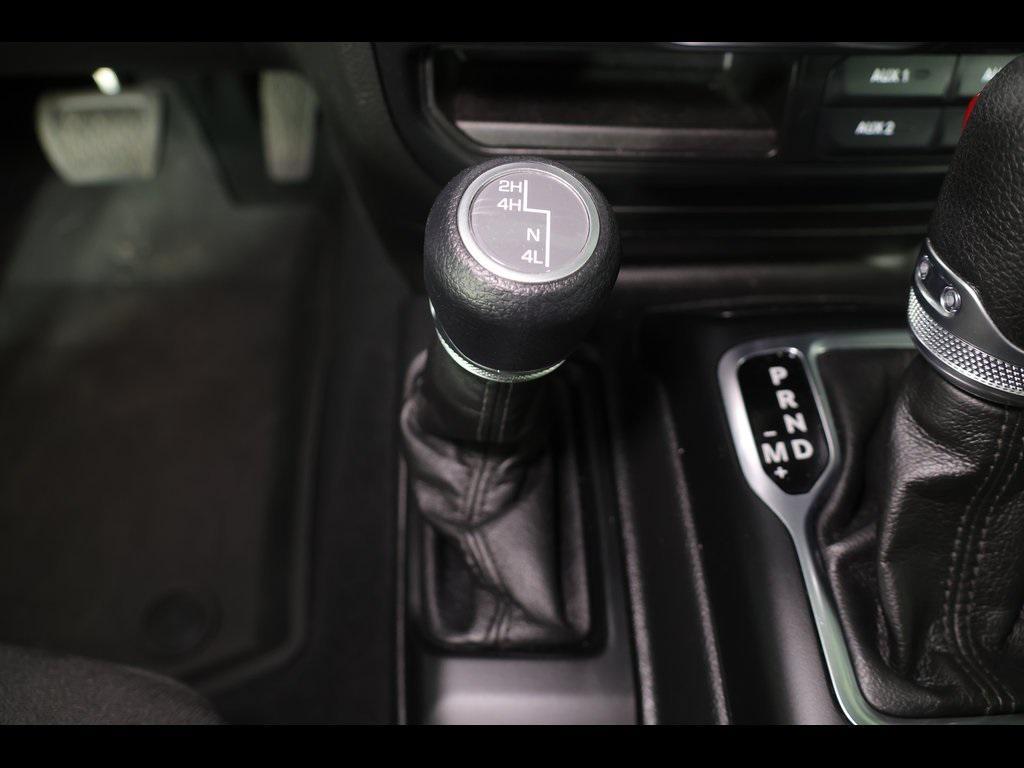 used 2023 Jeep Gladiator car, priced at $35,121