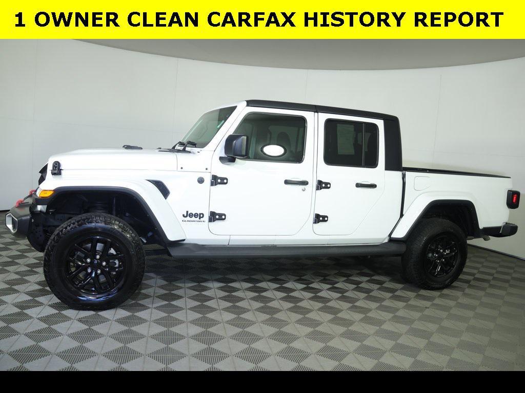 used 2023 Jeep Gladiator car, priced at $35,121