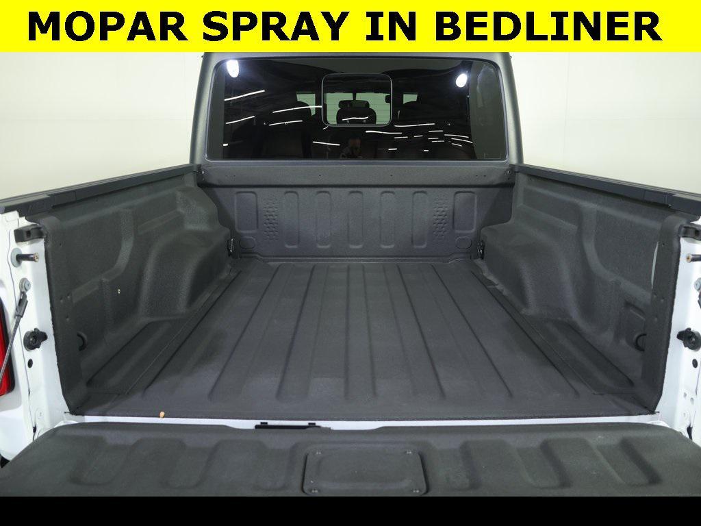 used 2023 Jeep Gladiator car, priced at $35,121