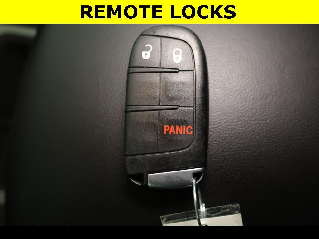 used 2021 Jeep Grand Cherokee car, priced at $23,189