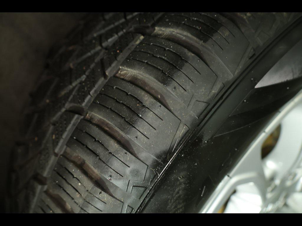 used 2021 Jeep Grand Cherokee car, priced at $23,189