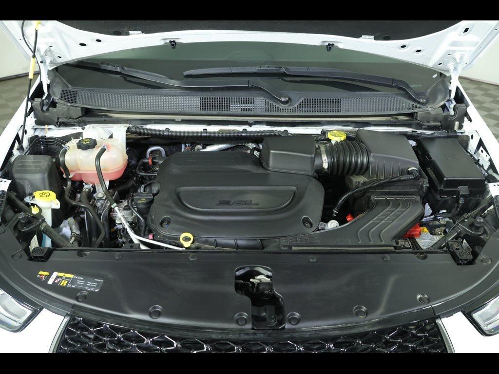 used 2024 Chrysler Pacifica car, priced at $33,897