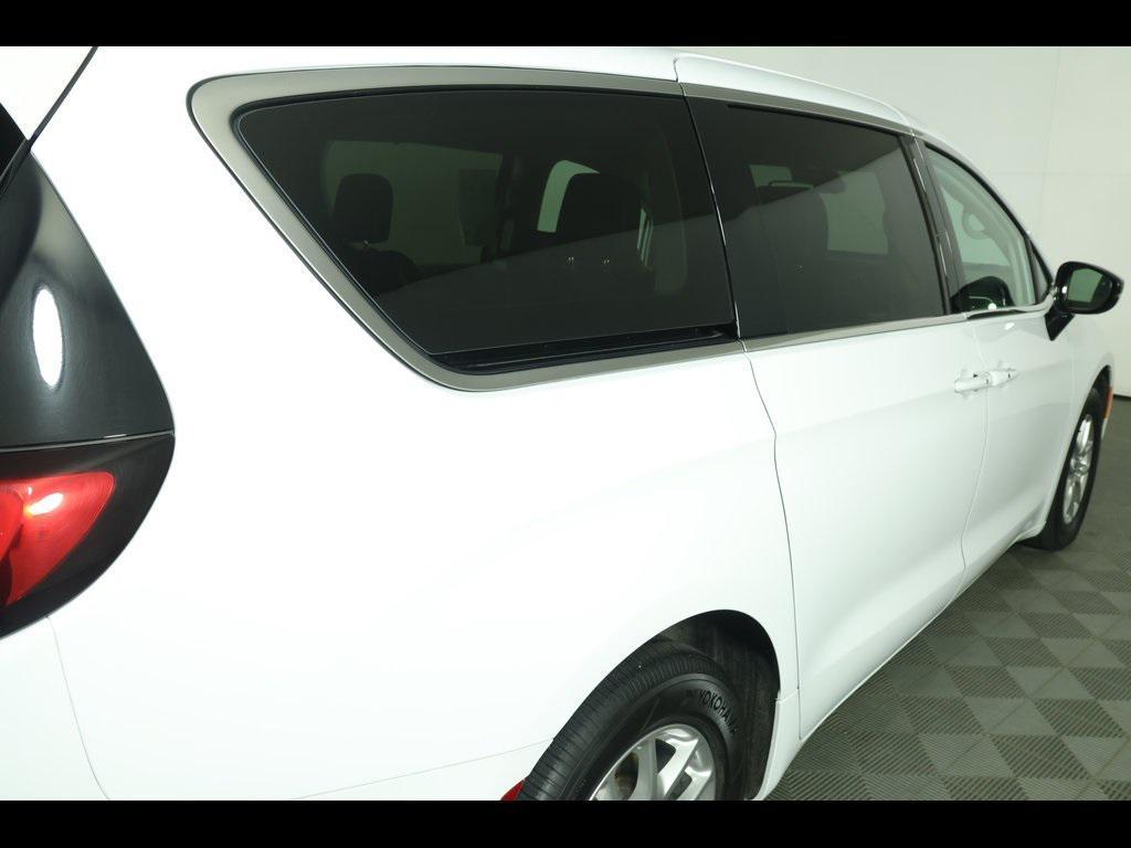 used 2024 Chrysler Pacifica car, priced at $33,897