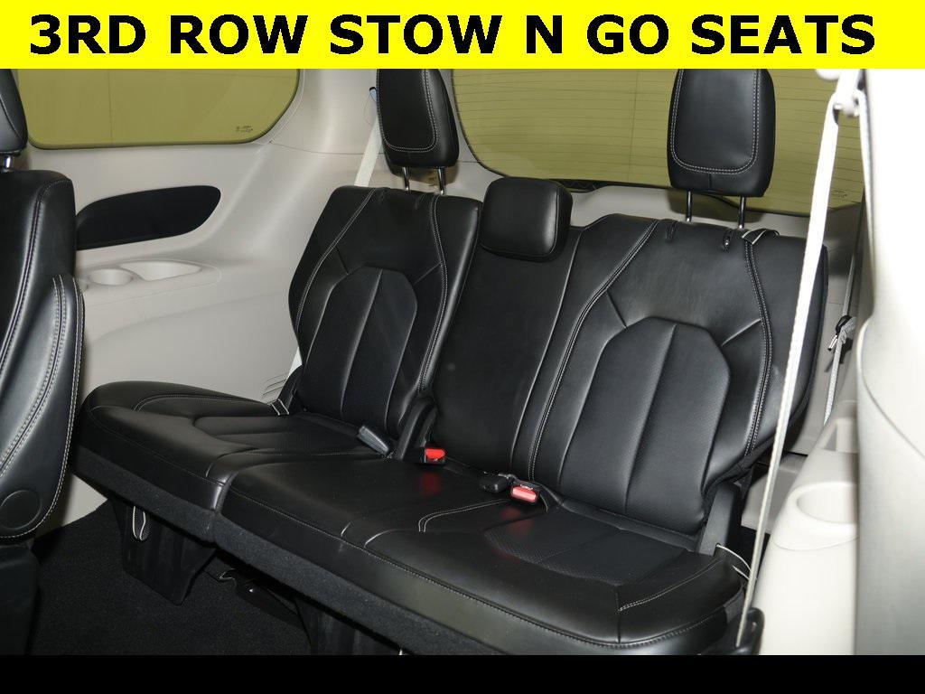 used 2024 Chrysler Pacifica car, priced at $33,897